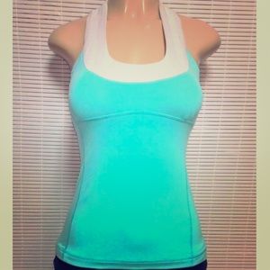 Lululemon Scoop Neck tank size 8